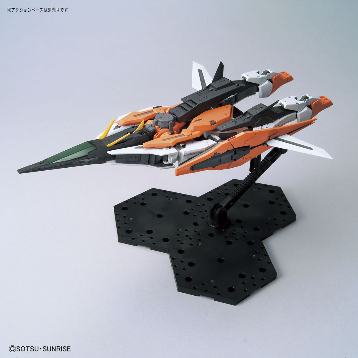 Bandai 1/100 MG Gundam Kyrios - Image 9 of 11