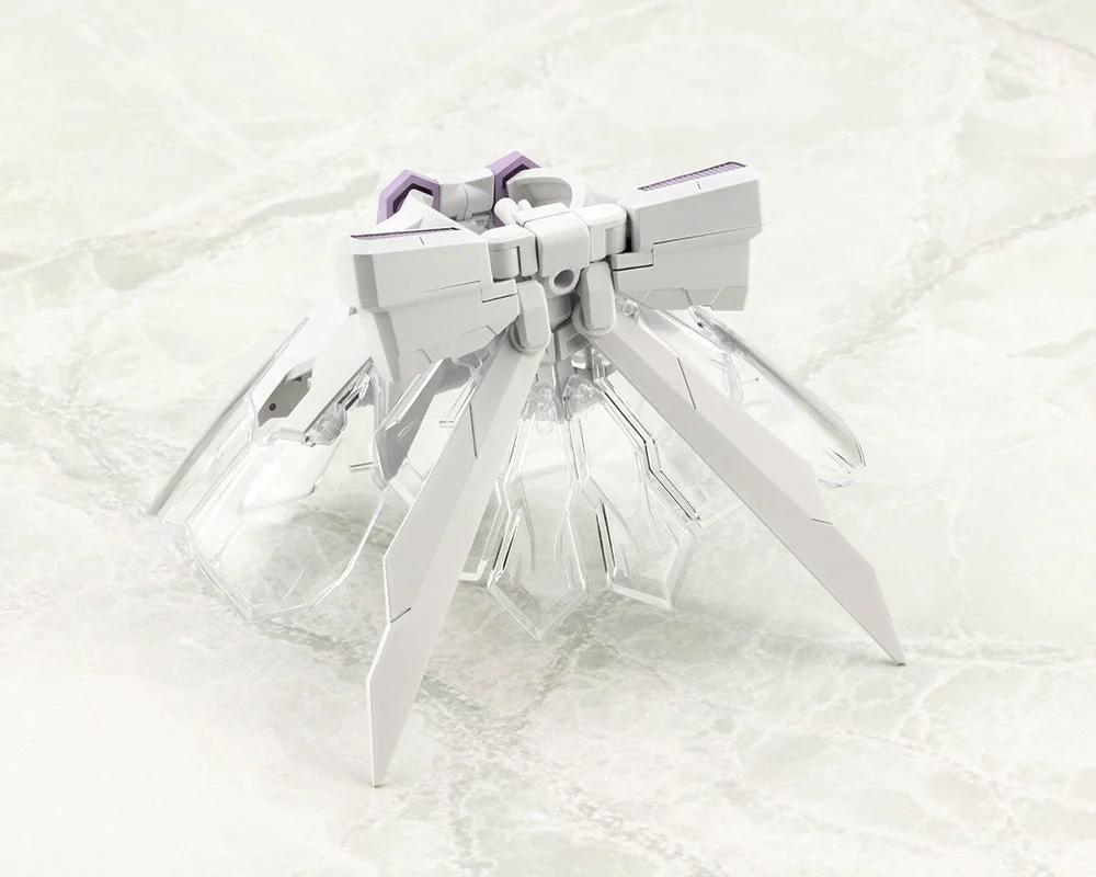 M.S.G. Mecha Supply 32 Expansion Armor Type E Dress Ver. (White) — official product photo 2