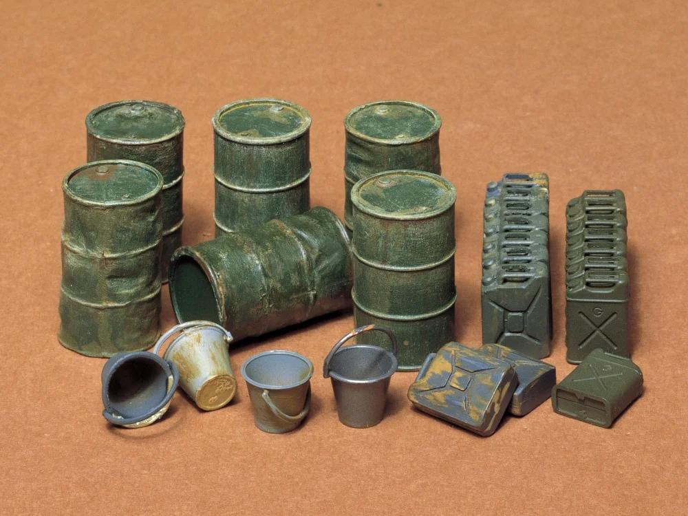 Tamiya 1/35 Jerry Can Set Model Kit — official product photo 1