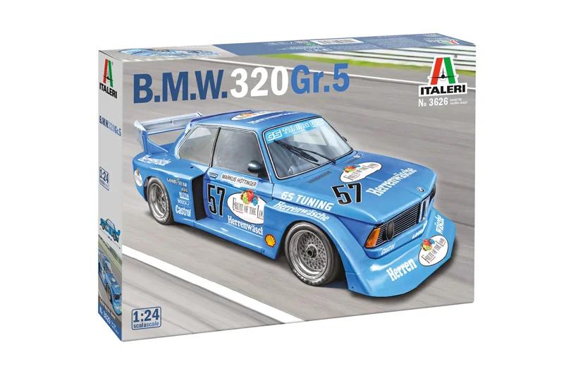 Italeri 1/24 Bmw 320 Group 5 Model Kit — official product photo 2