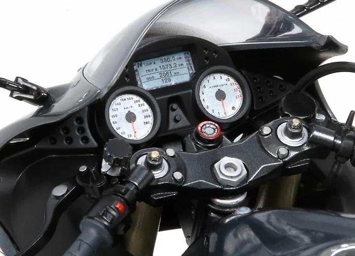 Tamiya Kawasaki Zzr 1400 Model Kit — official product photo 4