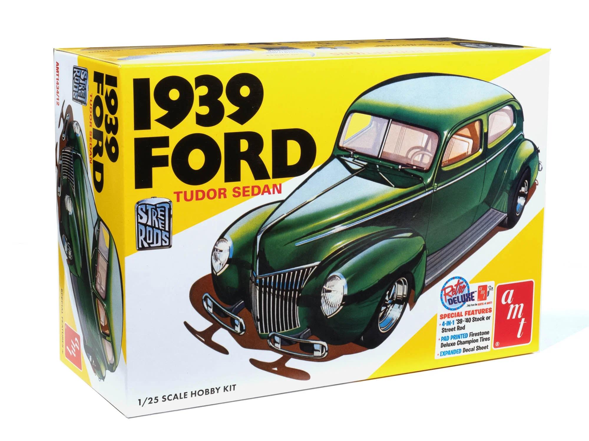 AMT 1/25 39 Ford Sedan Street Rod Model Kit — official product photo 1