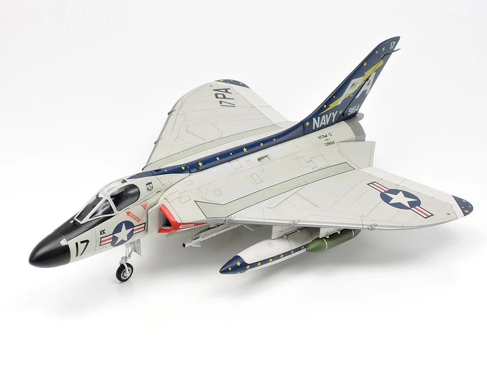 Tamiya 1/72 F-4D1 Skyray Model Kit — official product photo 1