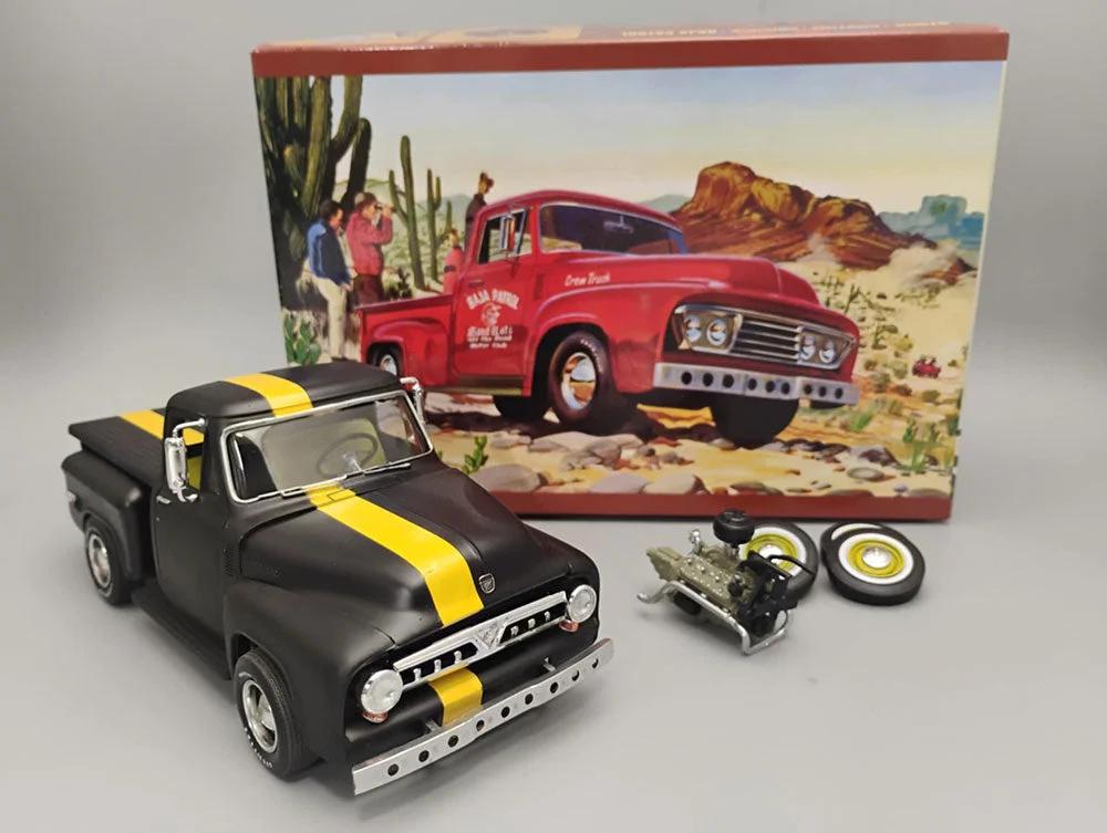 AMT 1/25 53ford Pu Baja Patrol Model Kit — official product photo 2
