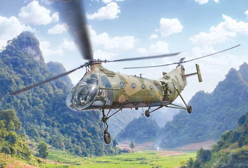 Italeri 1/48 H-21C Flying Banana Gunship Model Kit — official product photo 1