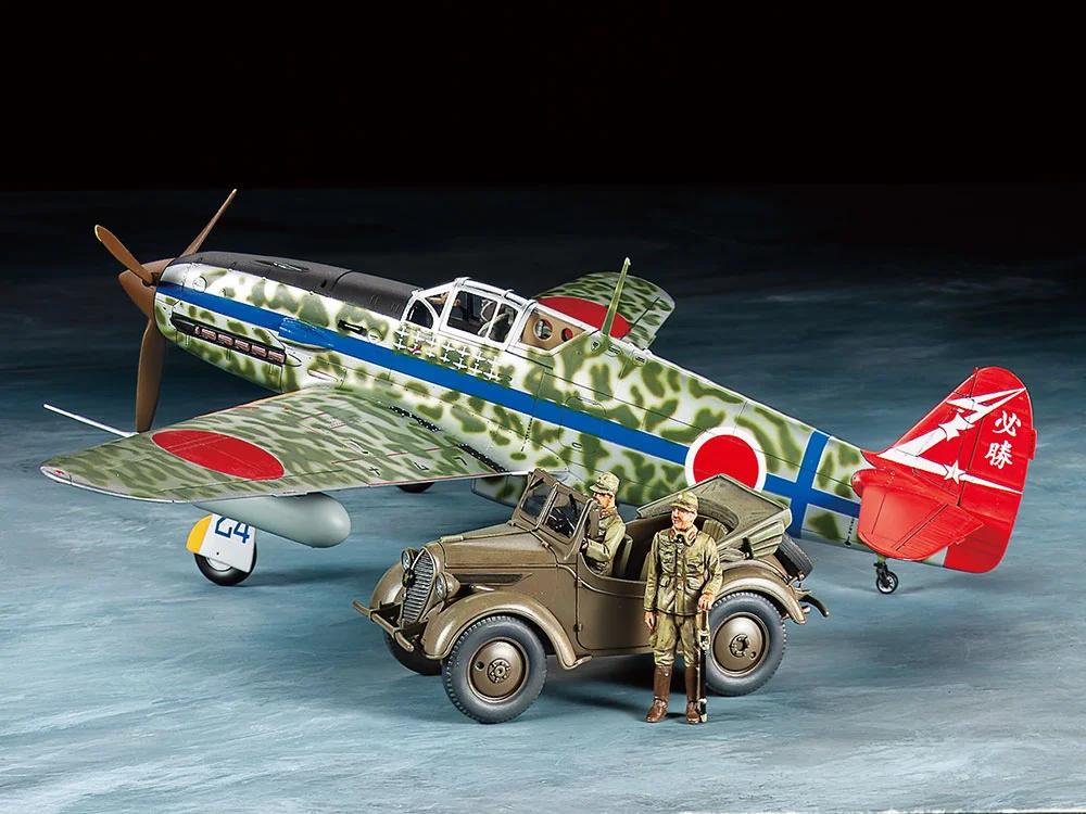 Tamiya Kawasaki Ki-61-id Hien W 4x4 Kurogan 48 Model Kit — official product photo 1