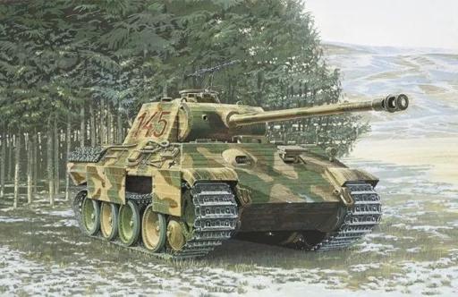 Italeri 1/35 SD Kfz 171 Panther Ausf Model Kit — box art
