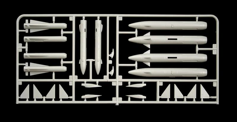 Italeri Jas 39a Gripenswed Af Fghtr 48 Model Kit — official product photo 4
