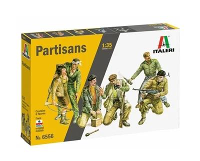 Italeri 1/35 Partisans Model Kit — box art
