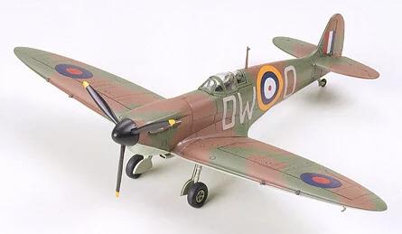 Tamiya 1/72 Supermarine Spitfire MK I Model Kit — box art