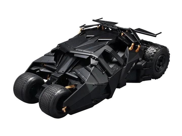 Bandai 1/35 Batmobile Batman Beginsver Model Kit — box art