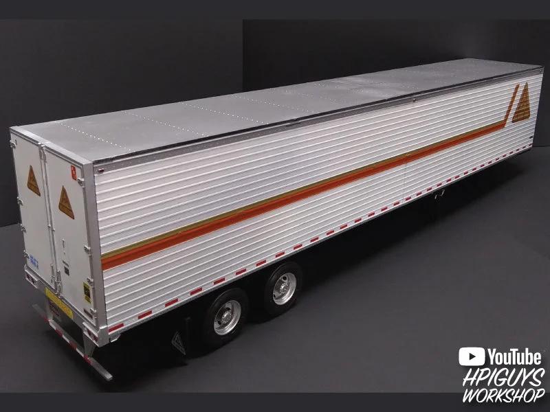AMT 1/24 Reefer Semi Trailer Model Kit — official product photo 4
