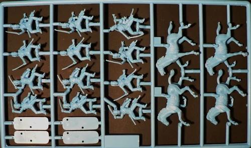 Italeri 1/72 Crimean British Hussars Model Kit — official product photo 2
