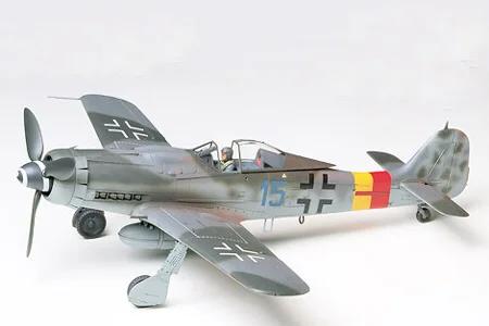 Tamiya 1/48 Focke Wulf Fw-190d-9 Model Kit — box art