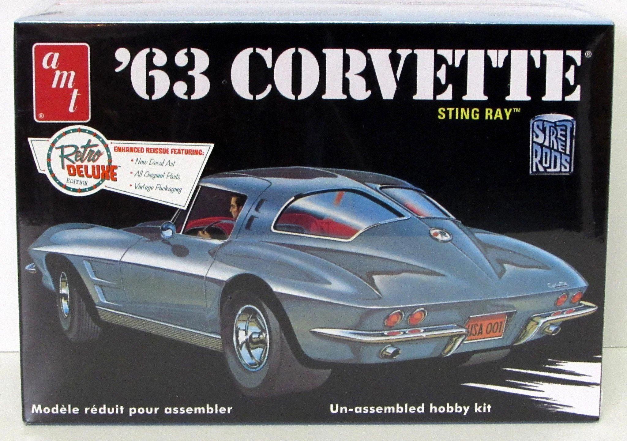 AMT 1/25 1963 Corvette Split Window Model Kit — official product photo 1