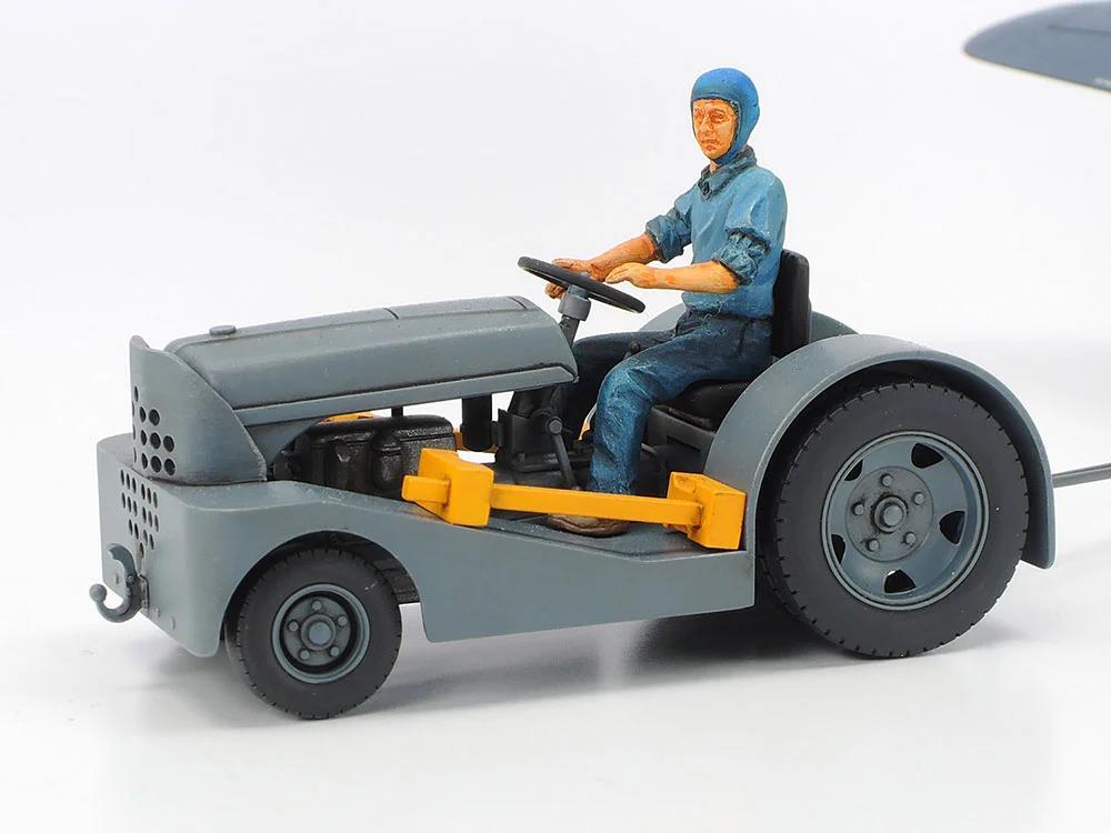 Tamiya 1/48 F-4U1D Corsair W Tug Model Kit — official product photo 3