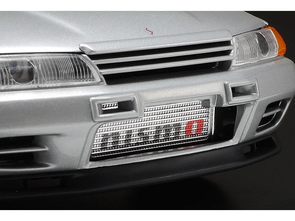 Tamiya 1/24 Nissan Skyline Gt-r Model Kit — official product photo 3