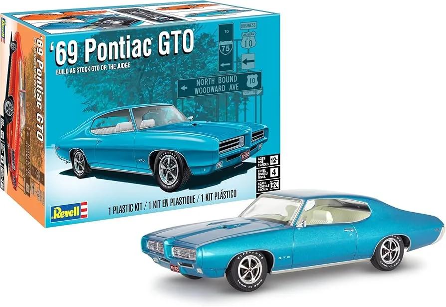Revell 1/24 69 Pontiac Gto Model Kit — box art