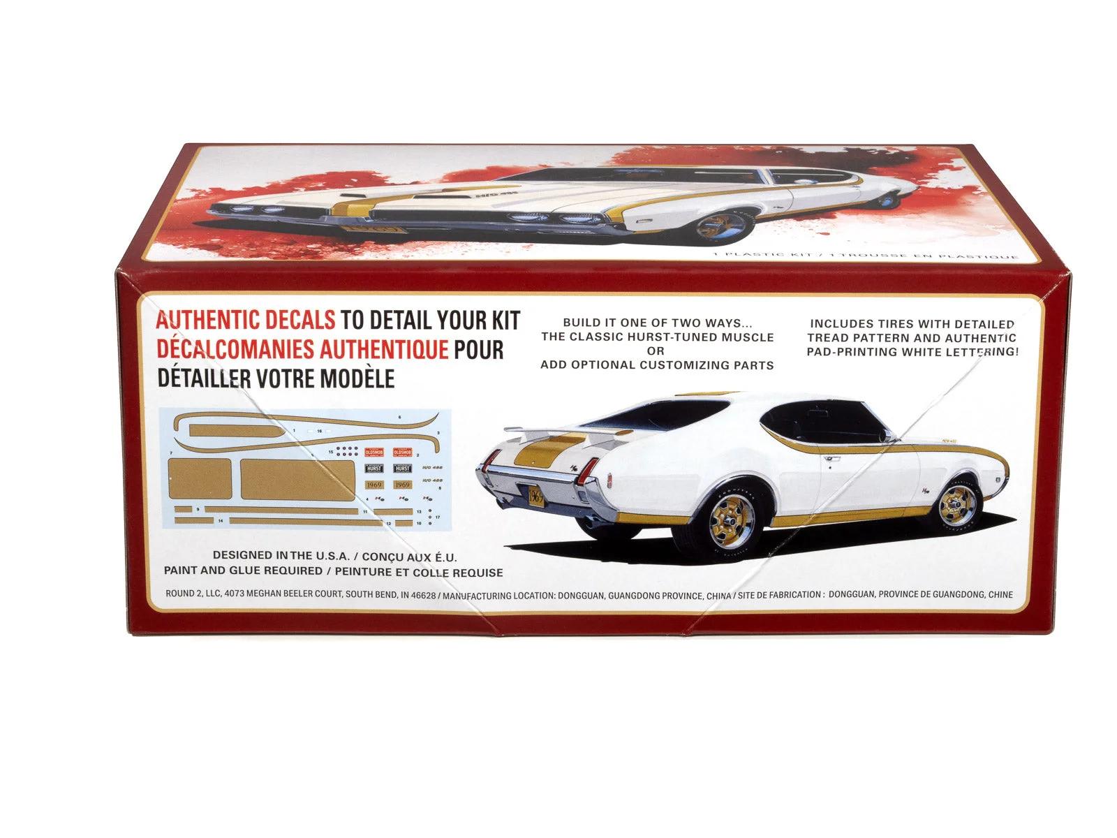 AMT 1/25 1969 Hurst Oldsmobile Cutlass Model Kit — official product photo 4