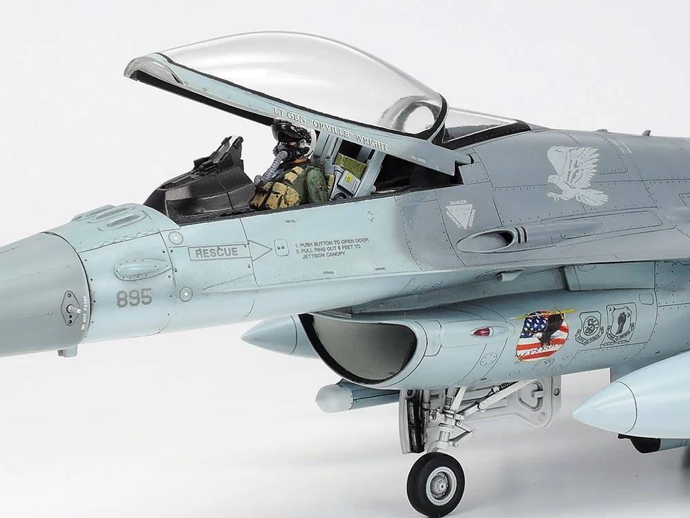 Tamiya 1/48 F-16cj Fighting Falcon Model Kit — official product photo 3
