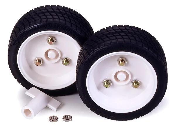 Tamiya Sports Tire Set 1pr Model Kit — official product photo 1