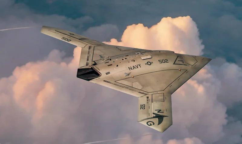 Italeri 1/72 X-47B Model Kit — official product photo 1