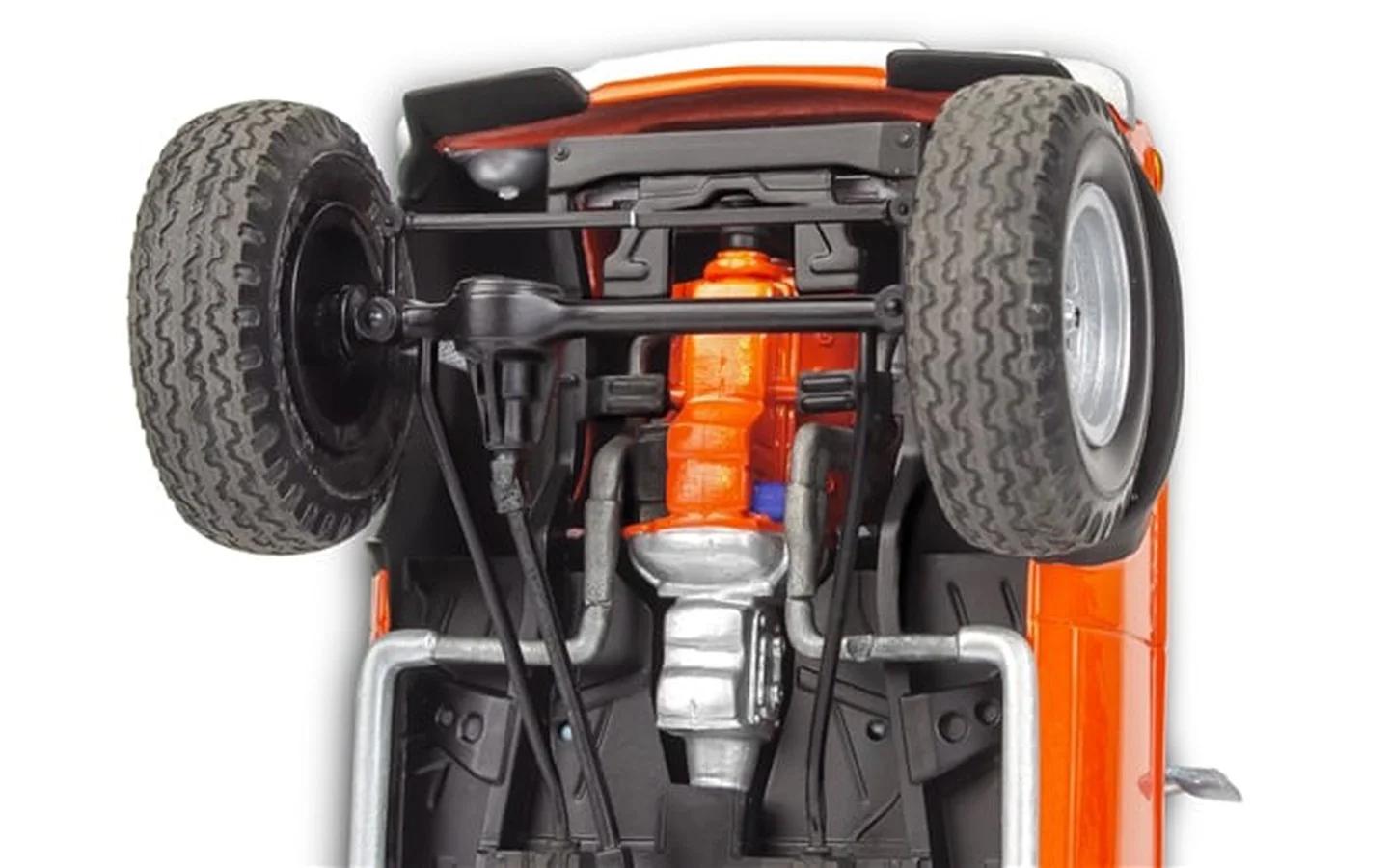 Revell 1/24 Chevy 4x4 Luv Hgh Roller Model Kit — official product photo 5