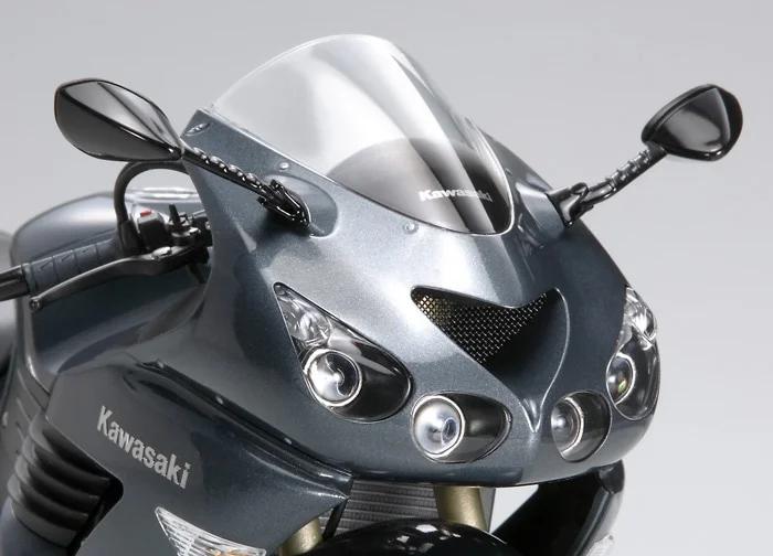 Tamiya Kawasaki Zzr 1400 Model Kit — official product photo 1
