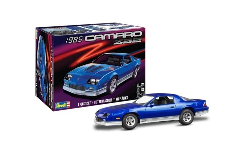 Revell 1/24 Z-28 85 Camaro Model Kit — box art