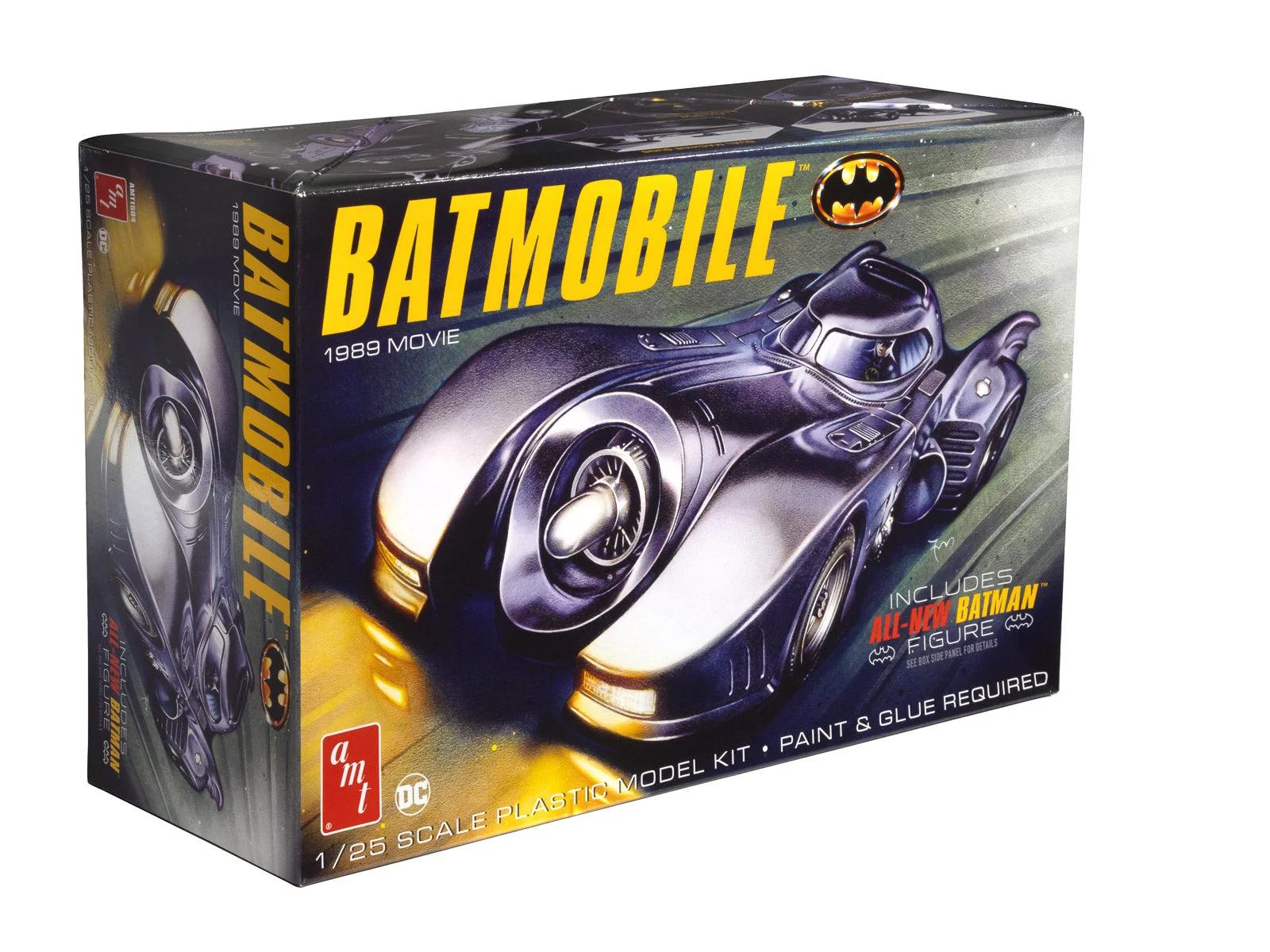 AMT 1/25 89batmobile W Seated Batman Figure Model Kit — official product photo 1