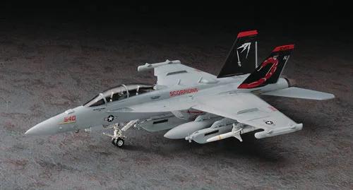 Hasegawa 1/72 Ea-18g Growler Model Kit — box art
