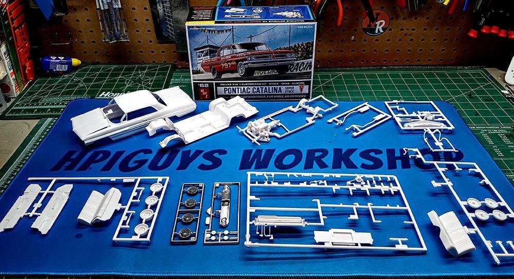 AMT 1/25 1962 Pontiac Catalina Super Stock Model Kit — official product photo 3