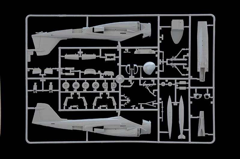 Italeri 1/72 Ka6d Intruder Usn Arcrft Model Kit — official product photo 6