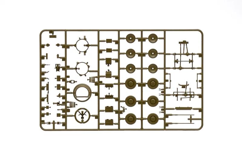 Italeri 1/56 M8 M20 Greyhound Model Kit — official product photo 5