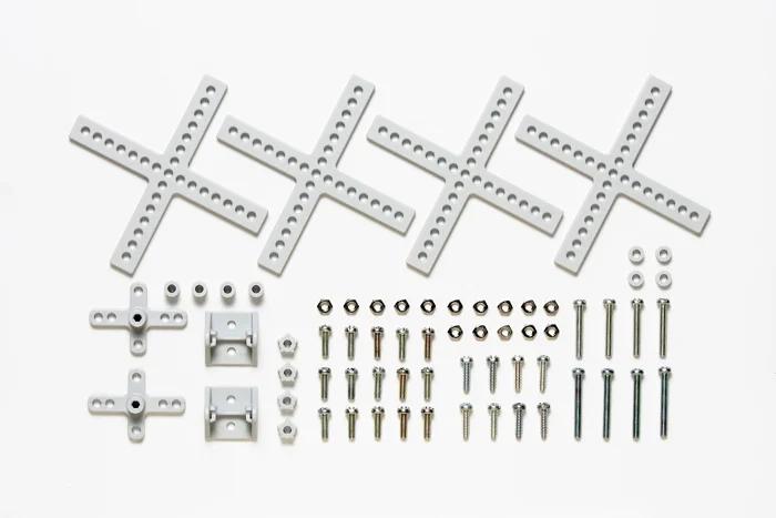 Tamiya Cross Universal Arm Set Model Kit — box art