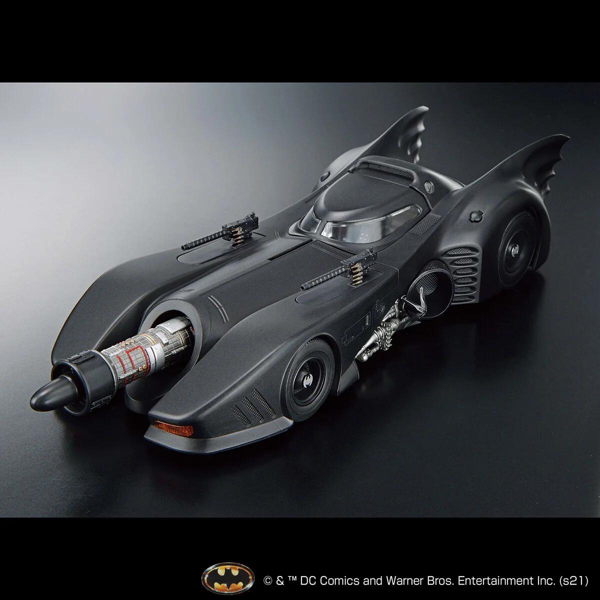 Bandai 1/35 Batmobile Batman Model Kit — official product photo 5