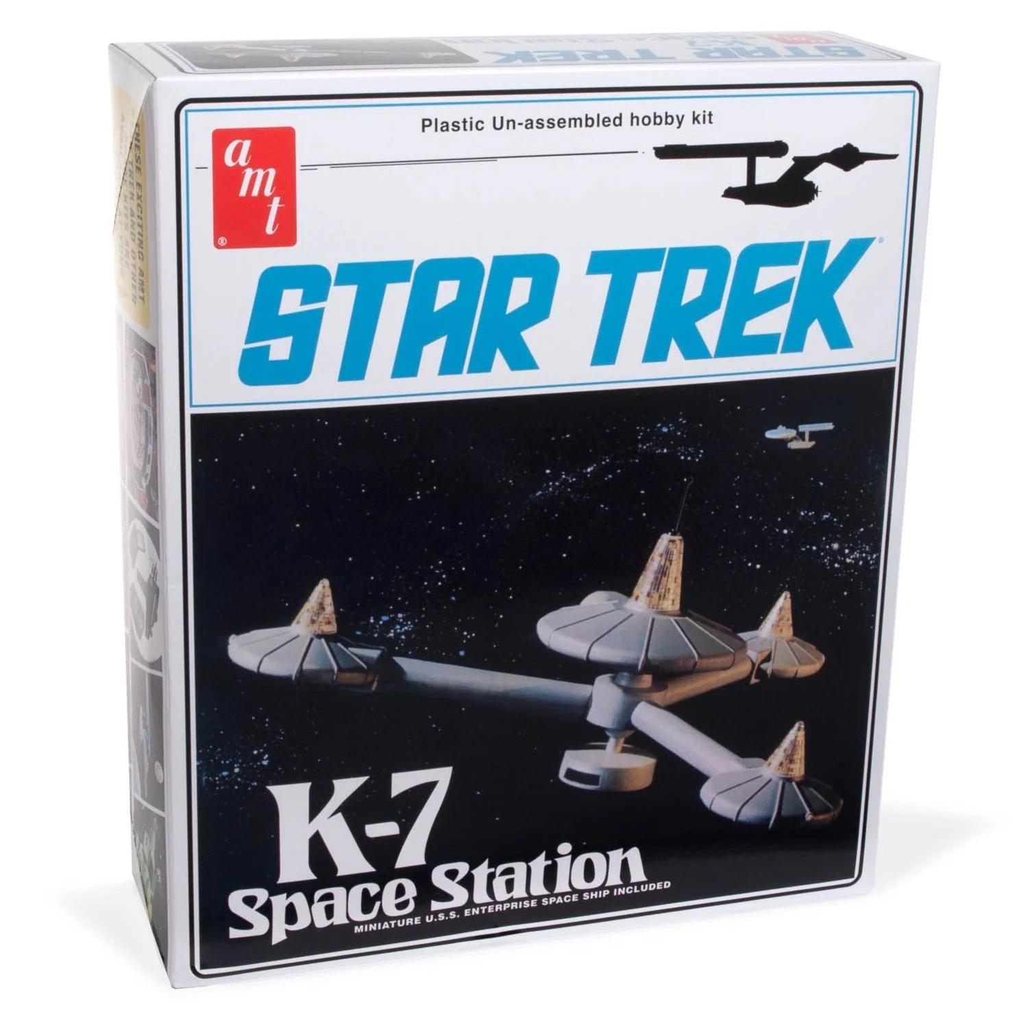 AMT 1/7600 K-7 Star Trek Space Station Model Kit — official product photo 1