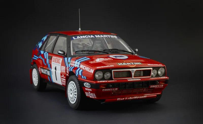 Italeri 1/12 Lancia Delta Hf 16v Sanremo 1989 Model Kit — official product photo 4