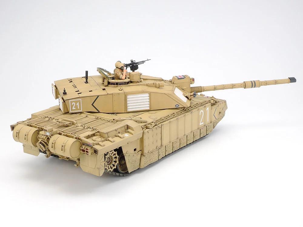 Tamiya 1/35 British Mbt Challenger 2 Model Kit — official product photo 3
