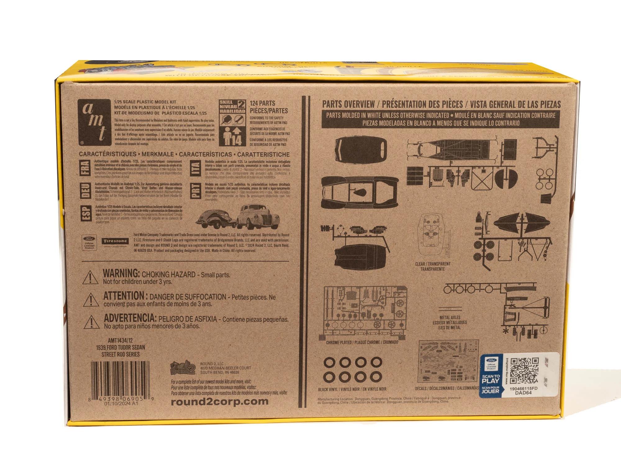 AMT 1/25 39 Ford Sedan Street Rod Model Kit — official product photo 4