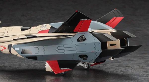 Hasegawa 1/48 YF-19 Macross Plus W Fast Pack Model Kit — official product photo 3