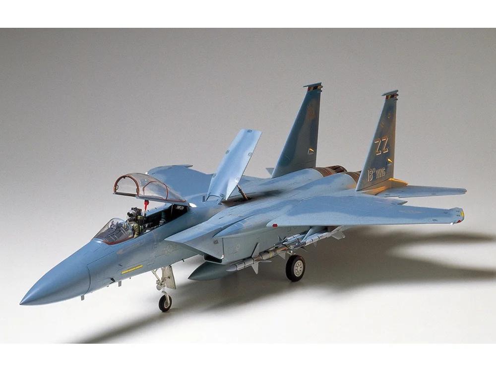 Tamiya 1/32 F-15C Mcdonnell Eagle Model Kit — official product photo 1