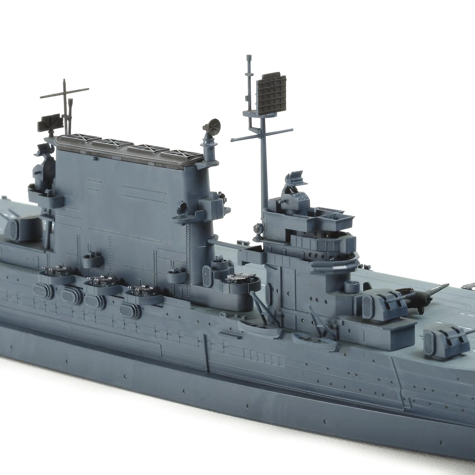 Tamiya 1/700 US Carrier Saratoga Cv-3 Model Kit — official product photo 2