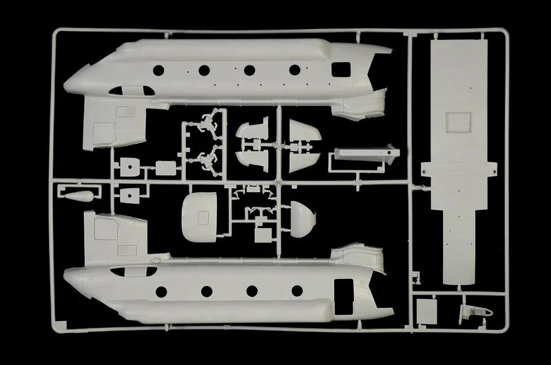 Italeri Chinook Hc2 Ch47f Helicoptr 48 Model Kit — official product photo 6
