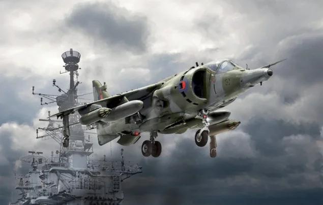 Italeri 1/72 Harrier Gr3 Fighter Model Kit — box art