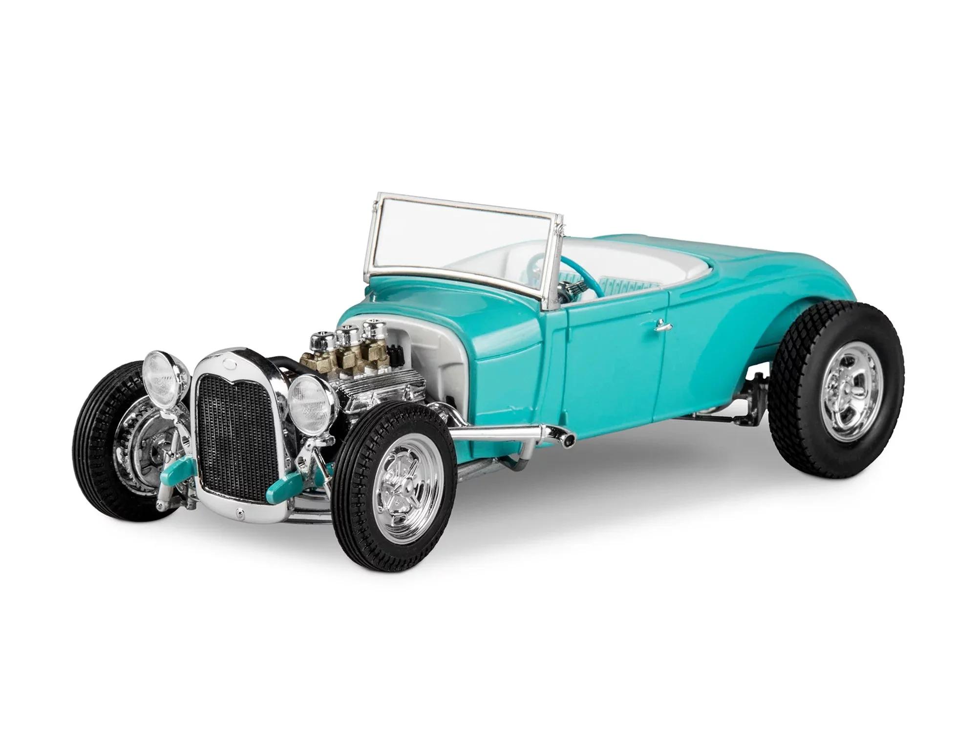 Revell 1/25 29 Roadster Model Kit — official product photo 3
