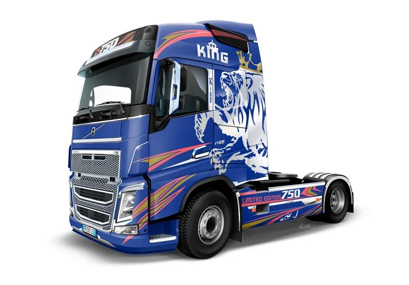 Italeri 1/24 Volvo Fh 4 Globetrottermed Roof Model Kit — official product photo 1