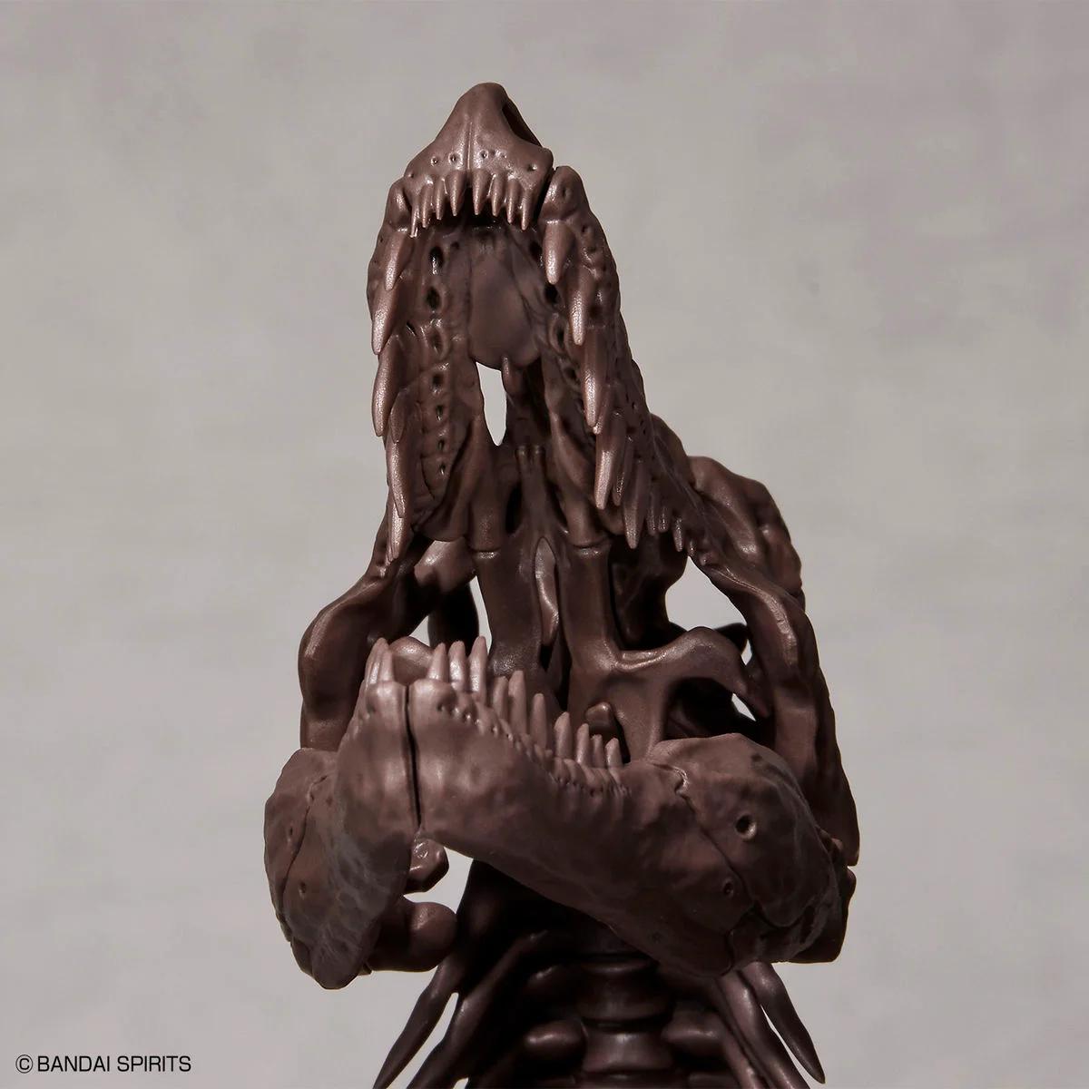 Bandai 1/32 Tyrannosaurus Imaginary Skeleton Model Kit — official product photo 5