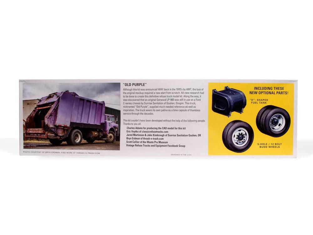 AMT 1/25 C-600 Ford Load Packer Garbage Truc Model Kit — official product photo 3