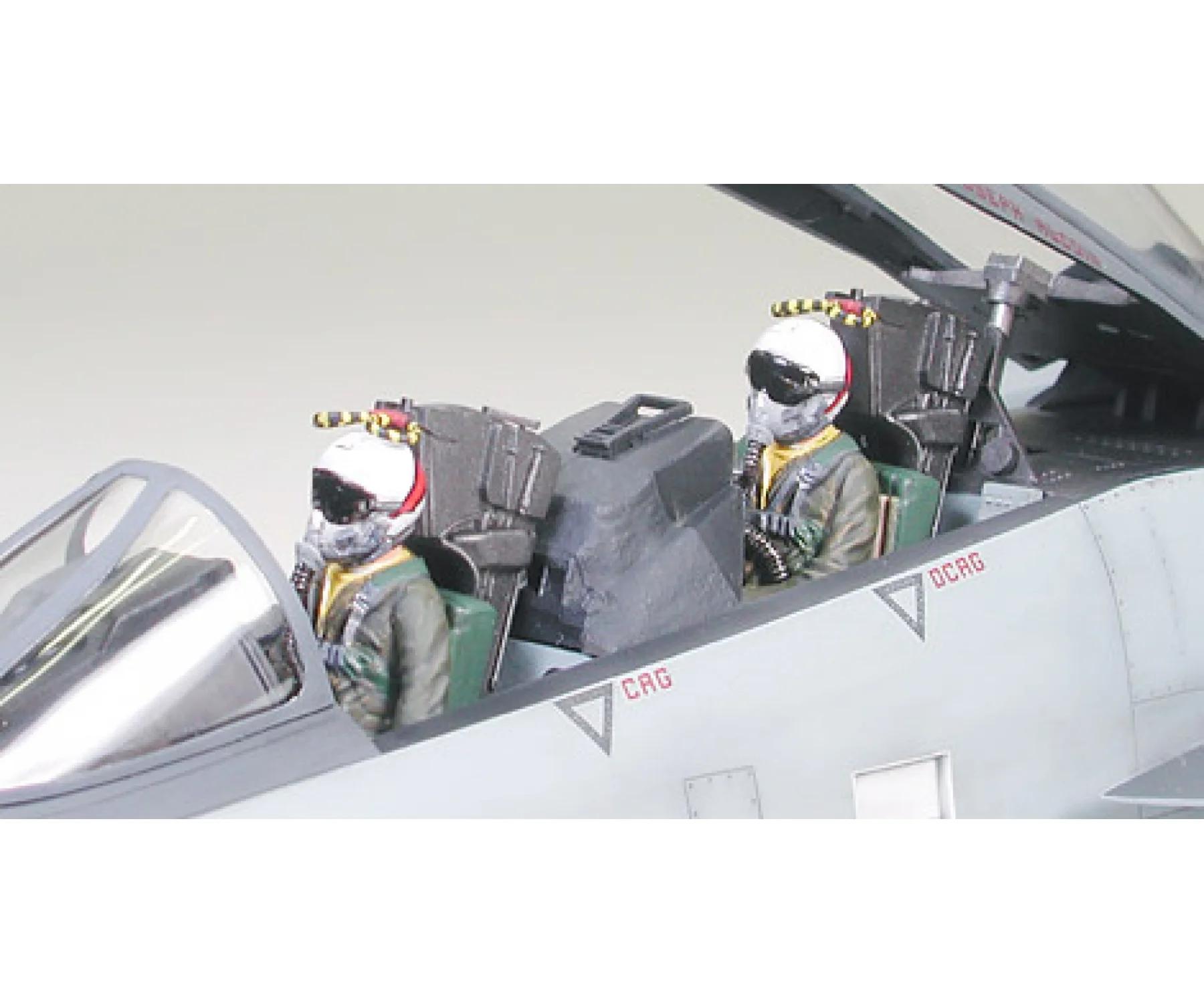 Tamiya 1/32 F-14A Black Knights Model Kit — official product photo 5